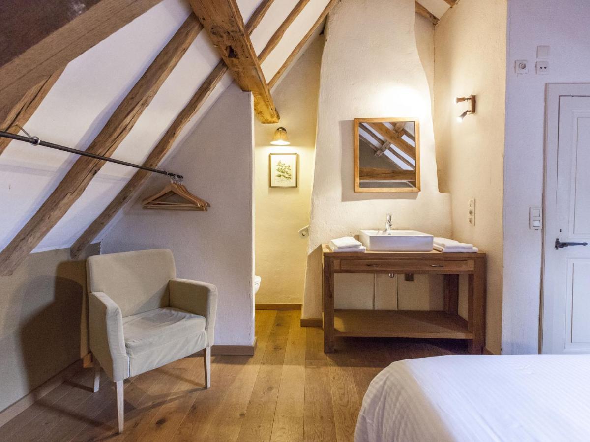 Beautiful Farmhouse In Beernem With Big Garden Bagian luar foto