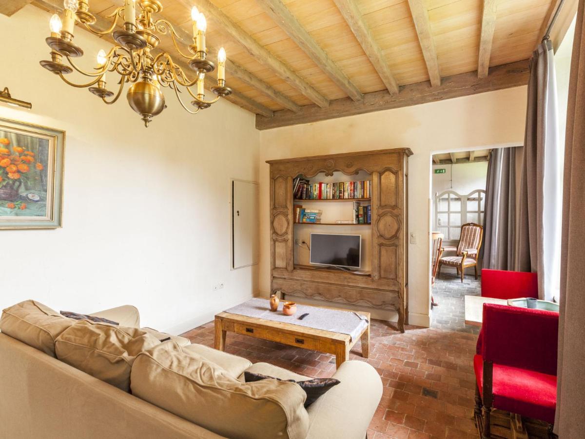 Beautiful Farmhouse In Beernem With Big Garden Bagian luar foto