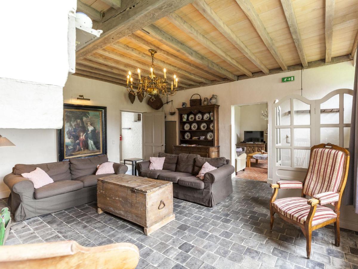 Beautiful Farmhouse In Beernem With Big Garden Bagian luar foto