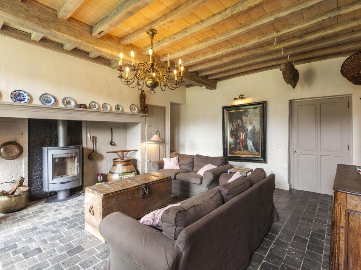 Beautiful Farmhouse In Beernem With Big Garden Bagian luar foto