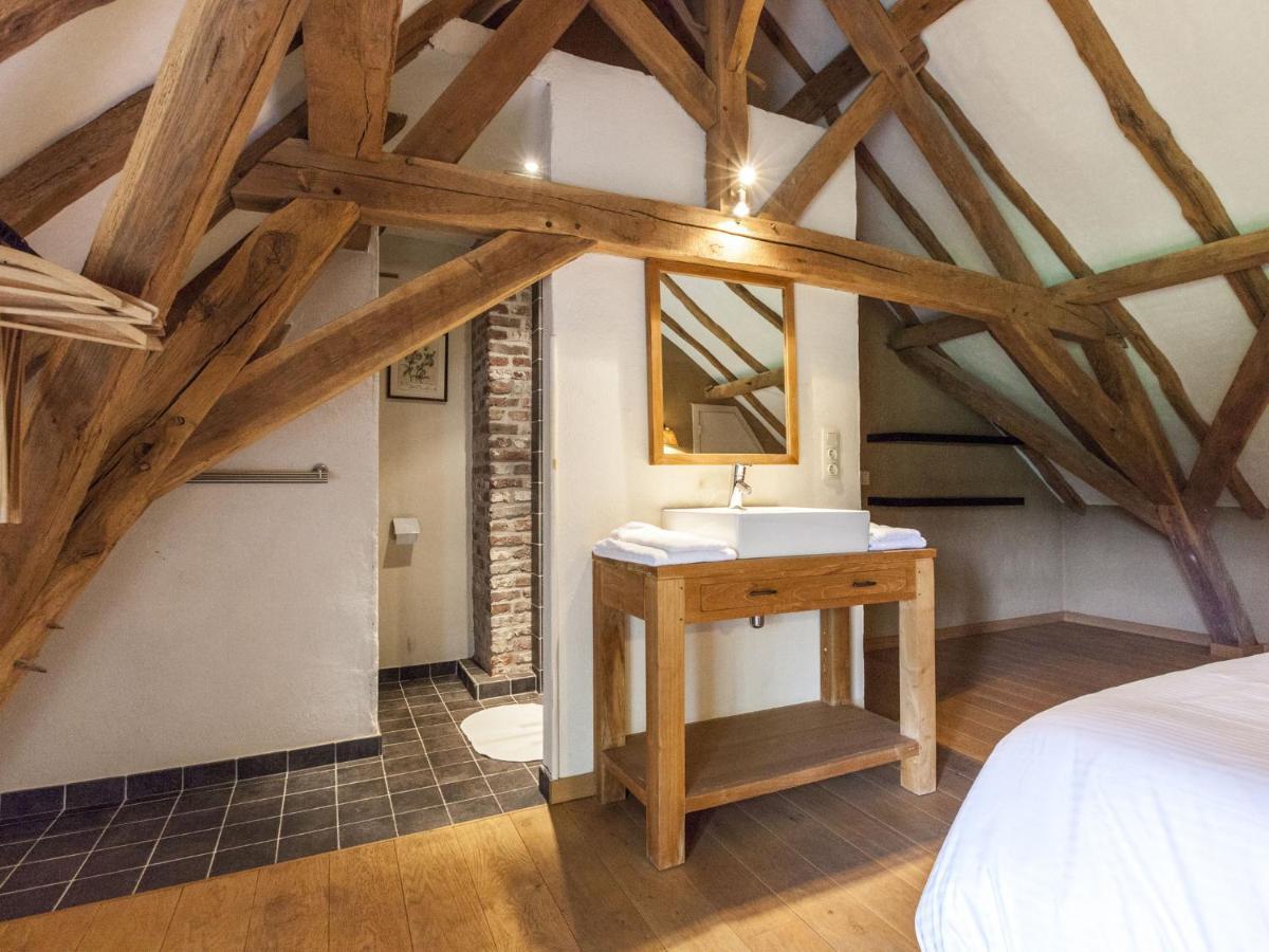 Beautiful Farmhouse In Beernem With Big Garden Bagian luar foto