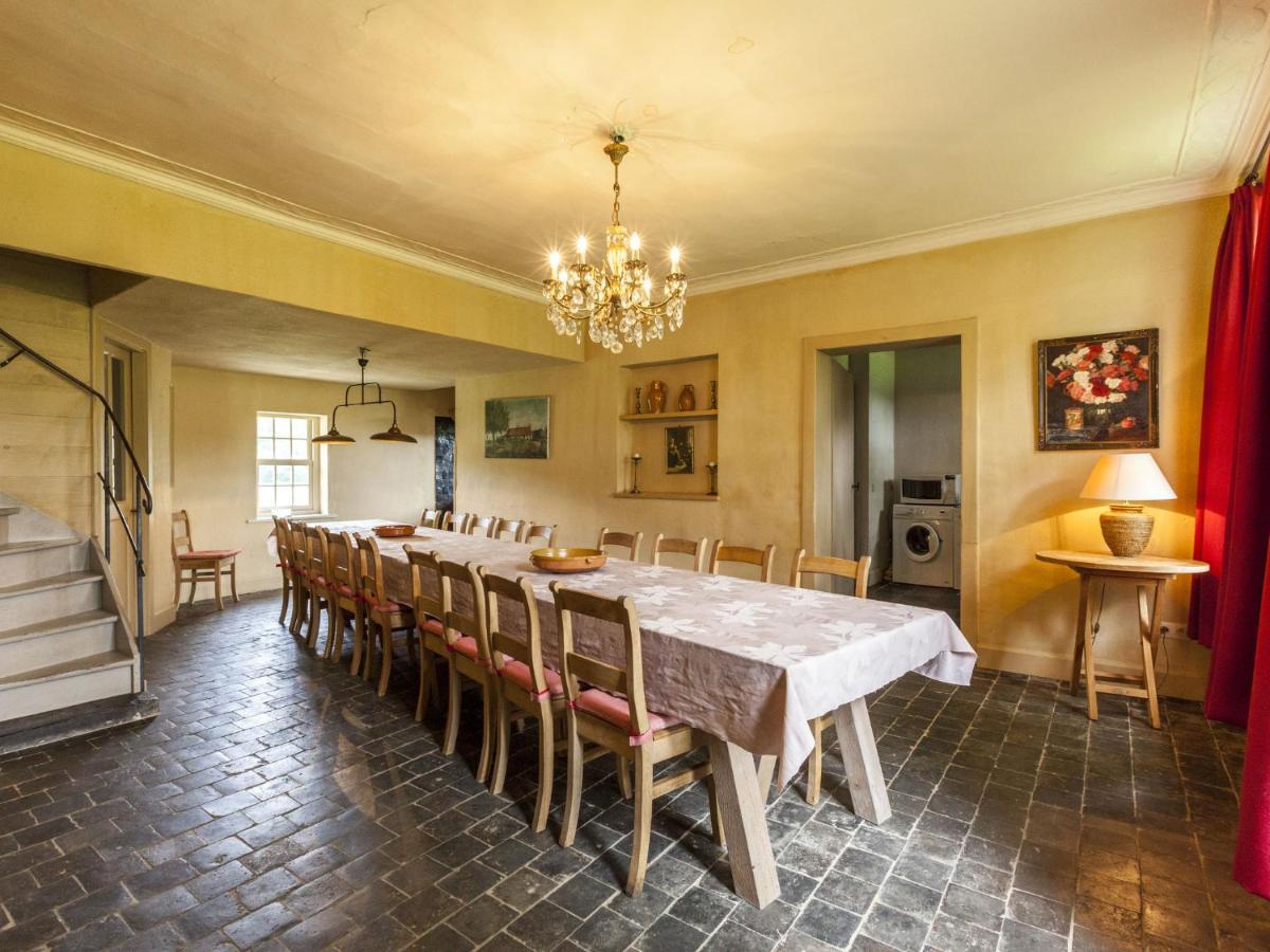 Beautiful Farmhouse In Beernem With Big Garden Bagian luar foto